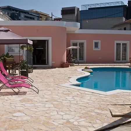 110 Sqm With Swimming Pool In