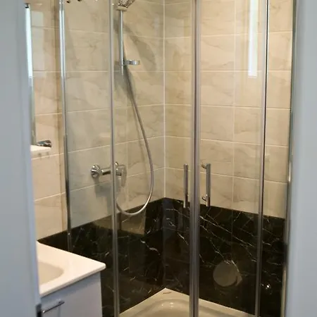 Apartament 110 Sqm With Swimming Pool In