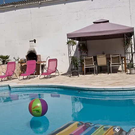 110 Sqm With Swimming Pool In